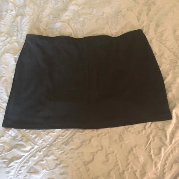 Dolls Kill Mini Skort - Picture 4 of 6